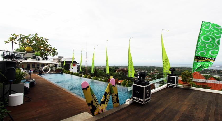 Maxonehotels At Bukit Jimbaran Екстер'єр фото
